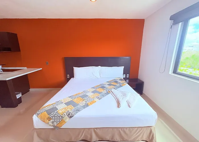 Estudio De Lujo Con Cama King Y Vista Con Alberca Appart hôtel *
