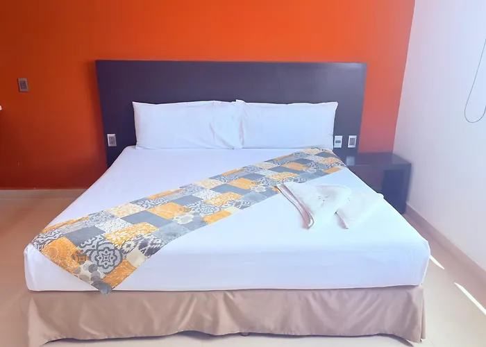 Estudio De Lujo Con Cama King Y Vista Con Alberca Appart hôtel